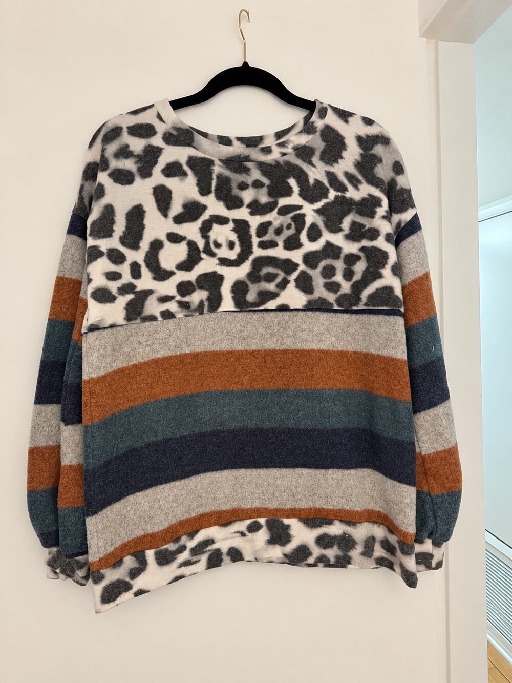 Vanilla Bay Fuzzy Leopard & Striped Sweater – Size Small